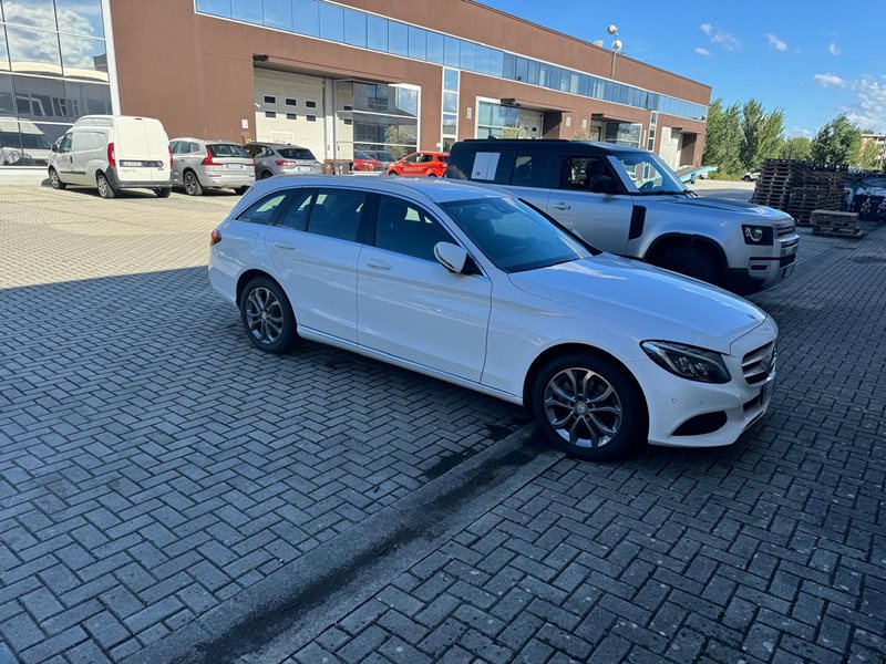 MERCEDES Classe C (W/S205)